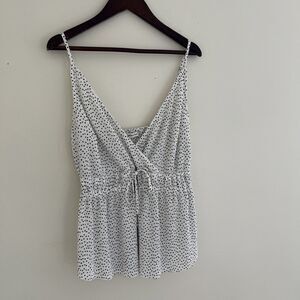 ABERCROMBIE & FITCH Silky Babydoll Sleeveless Ribbed Polkadot Tank, White- Med.